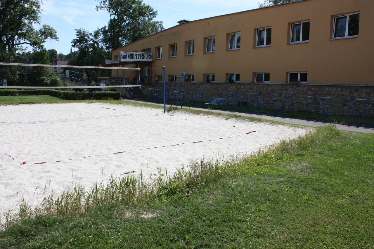 Sporthotel Bk Pod Lipou Roudnice nad Labem Kültér fotó