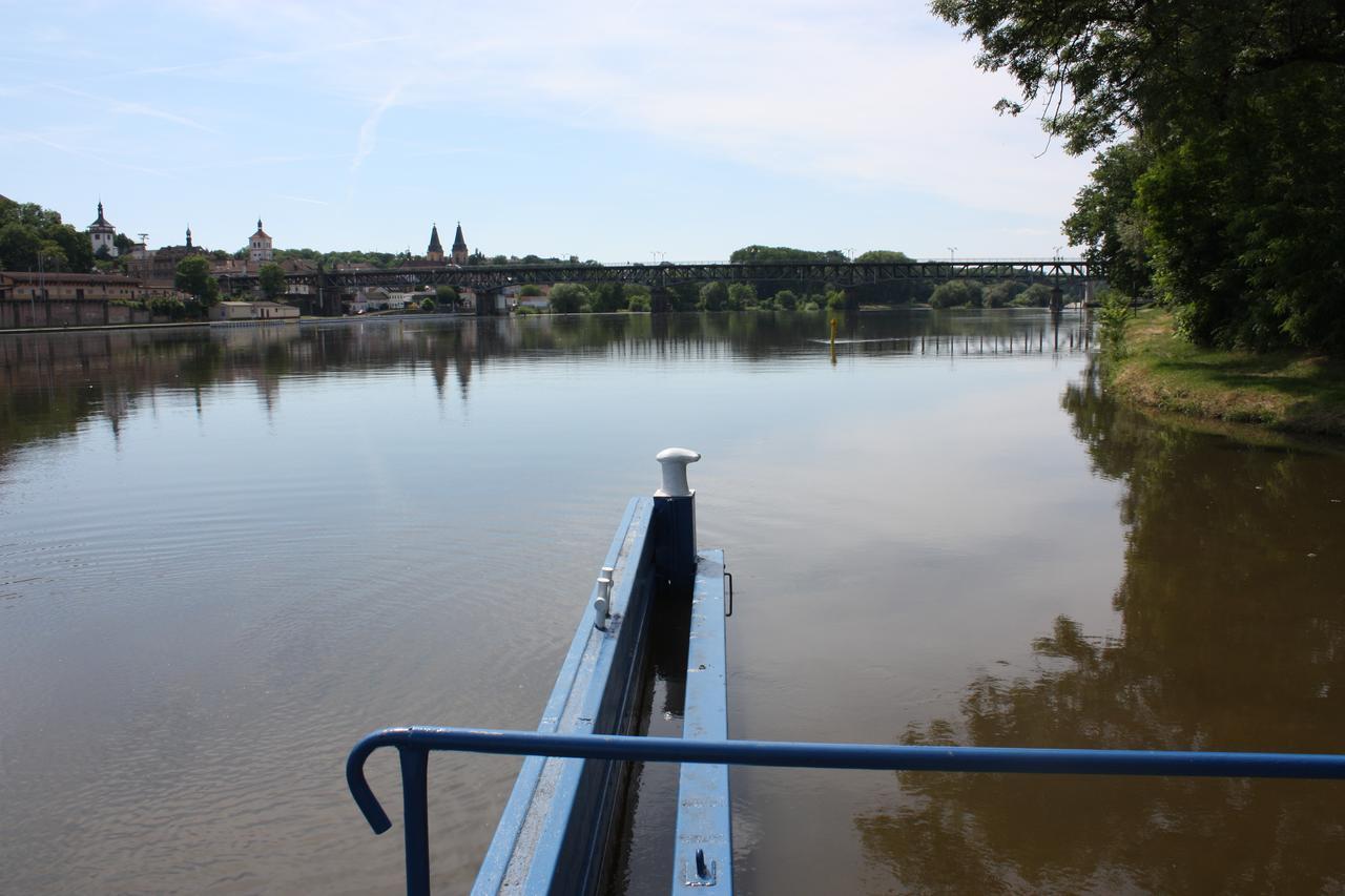 Sporthotel Bk Pod Lipou Roudnice nad Labem Kültér fotó